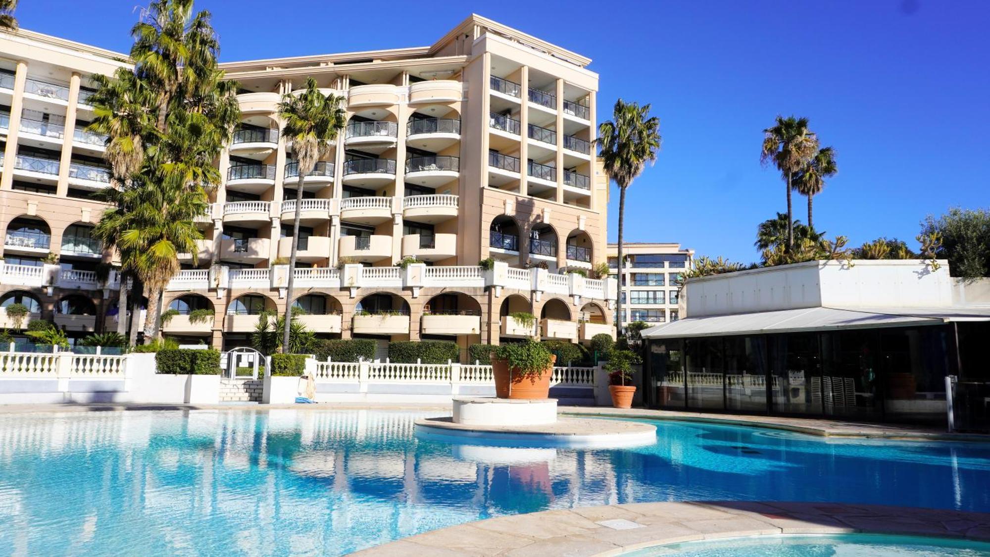 Appartement 556, Vue Mer Et Piscine By Palmazur Vacances Cannes Eksteriør billede