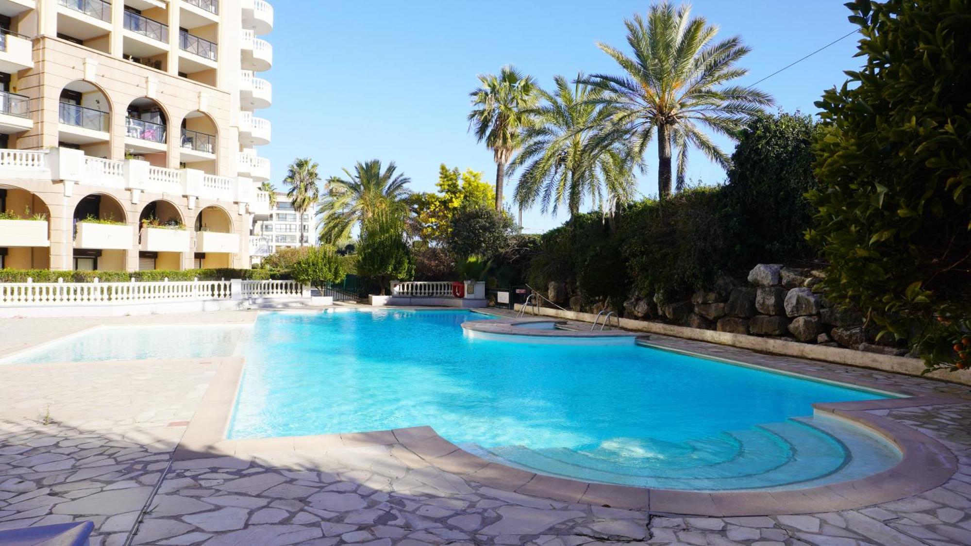 Appartement 556, Vue Mer Et Piscine By Palmazur Vacances Cannes Eksteriør billede