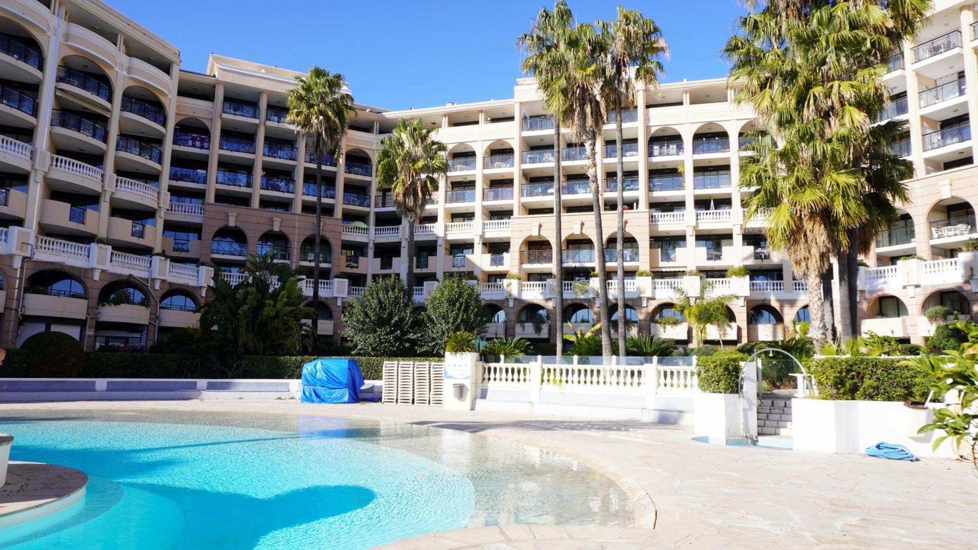 Appartement 556, Vue Mer Et Piscine By Palmazur Vacances Cannes Eksteriør billede